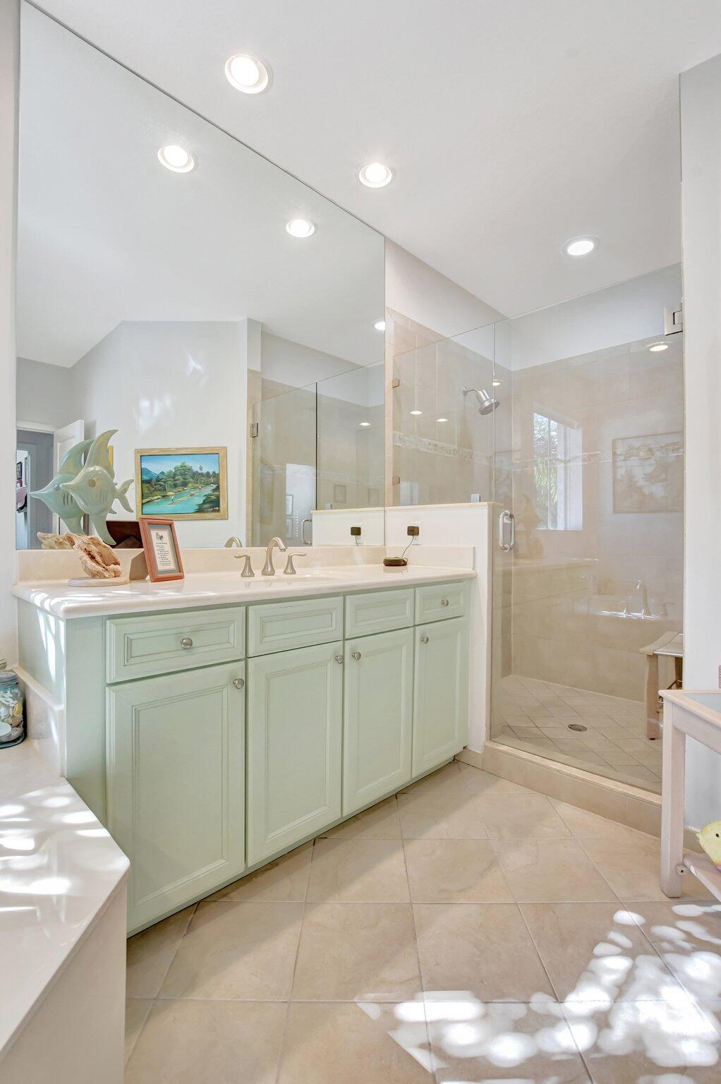 595 Northwest Dickens Court Boca Raton, FL 33432 - Photo 32 of 61 46-web-or-mls-DSC_0986