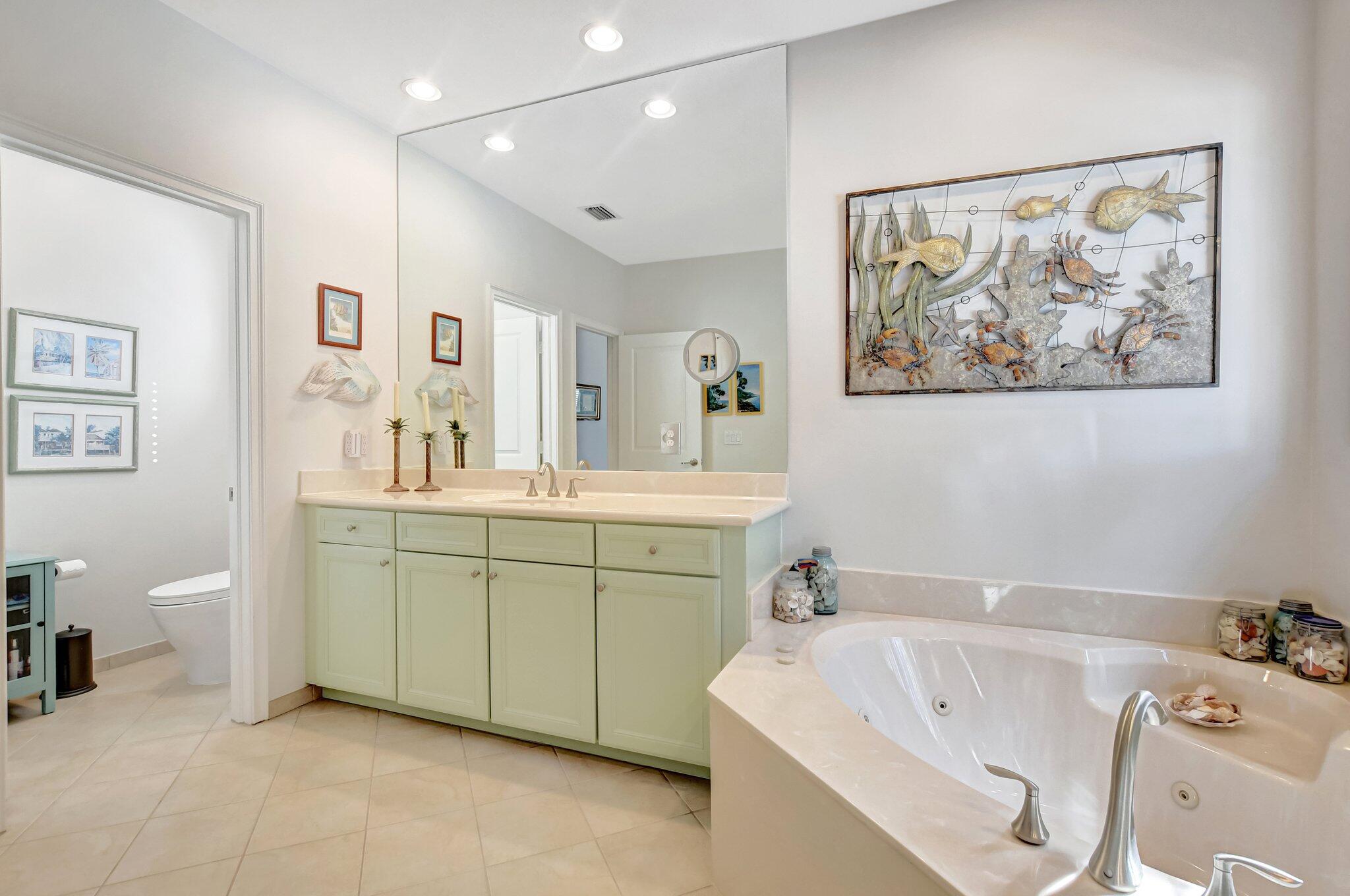 595 Northwest Dickens Court Boca Raton, FL 33432 - Photo 33 of 61 47-web-or-mls-DSC_0991
