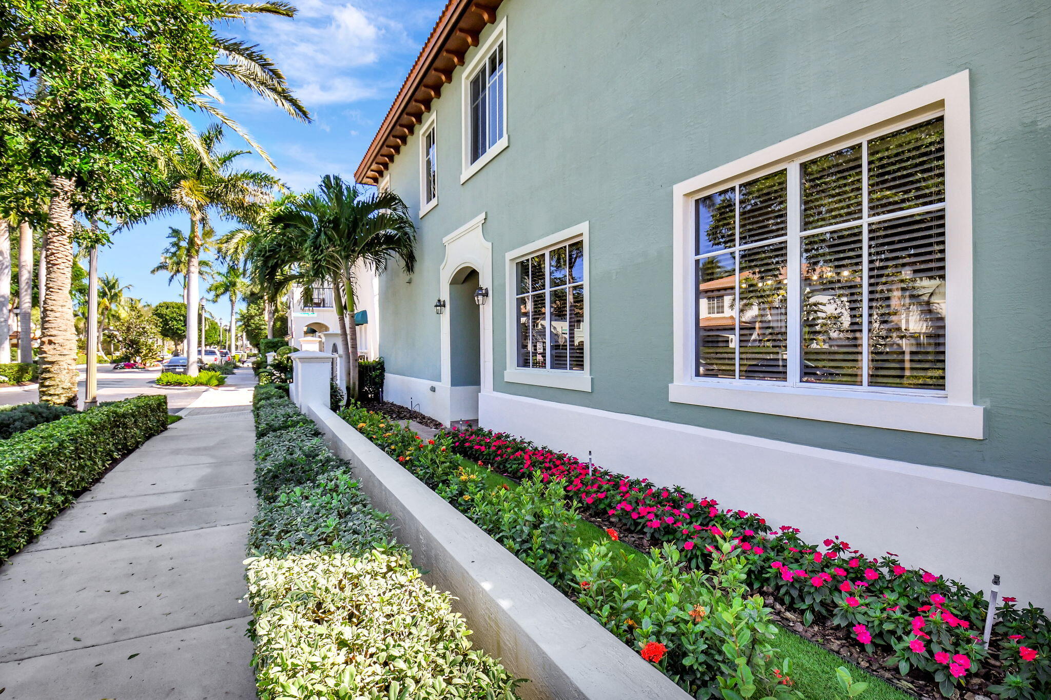 595 Northwest Dickens Court Boca Raton, FL 33432 - Photo 50 of 61 6-web-or-mls-DSC_5372