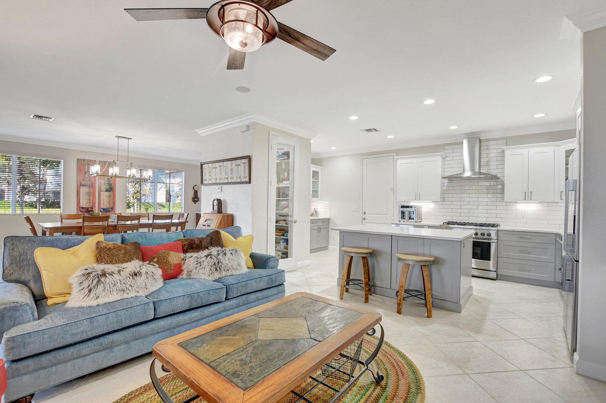 595 Northwest Dickens Court Boca Raton, FL 33432 - Photo 8 of 61 15-web-or-mls-DSC_0811