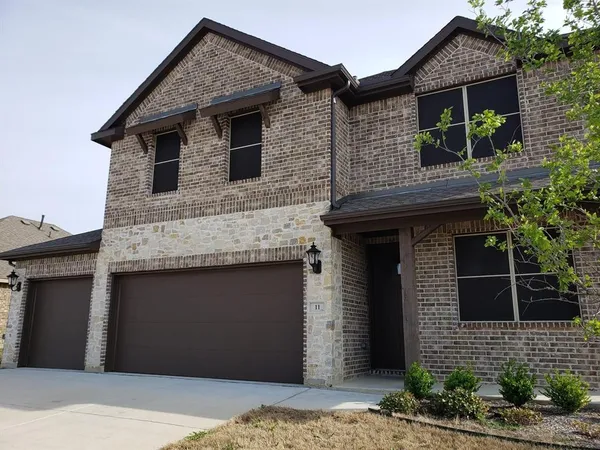 $2,595 | 11 Pheasant Run, Sanger, TX 76266