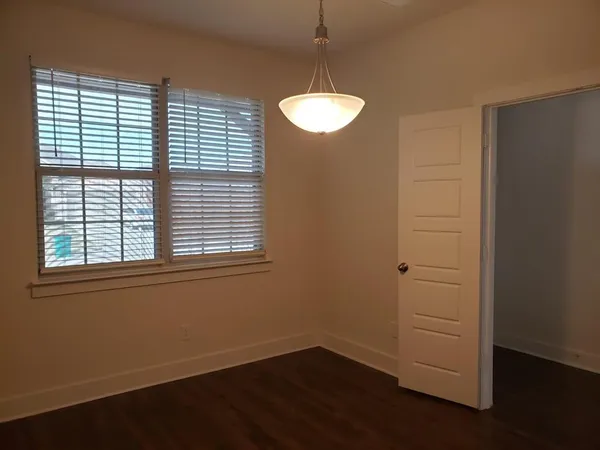 $2,595 | 11 Pheasant Run, Sanger, TX 76266