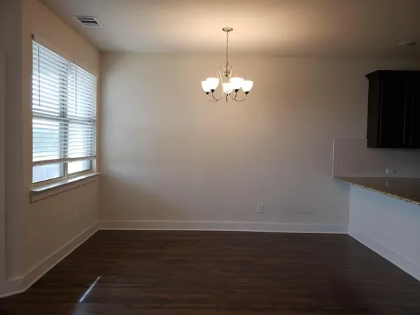 $2,595 | 11 Pheasant Run, Sanger, TX 76266