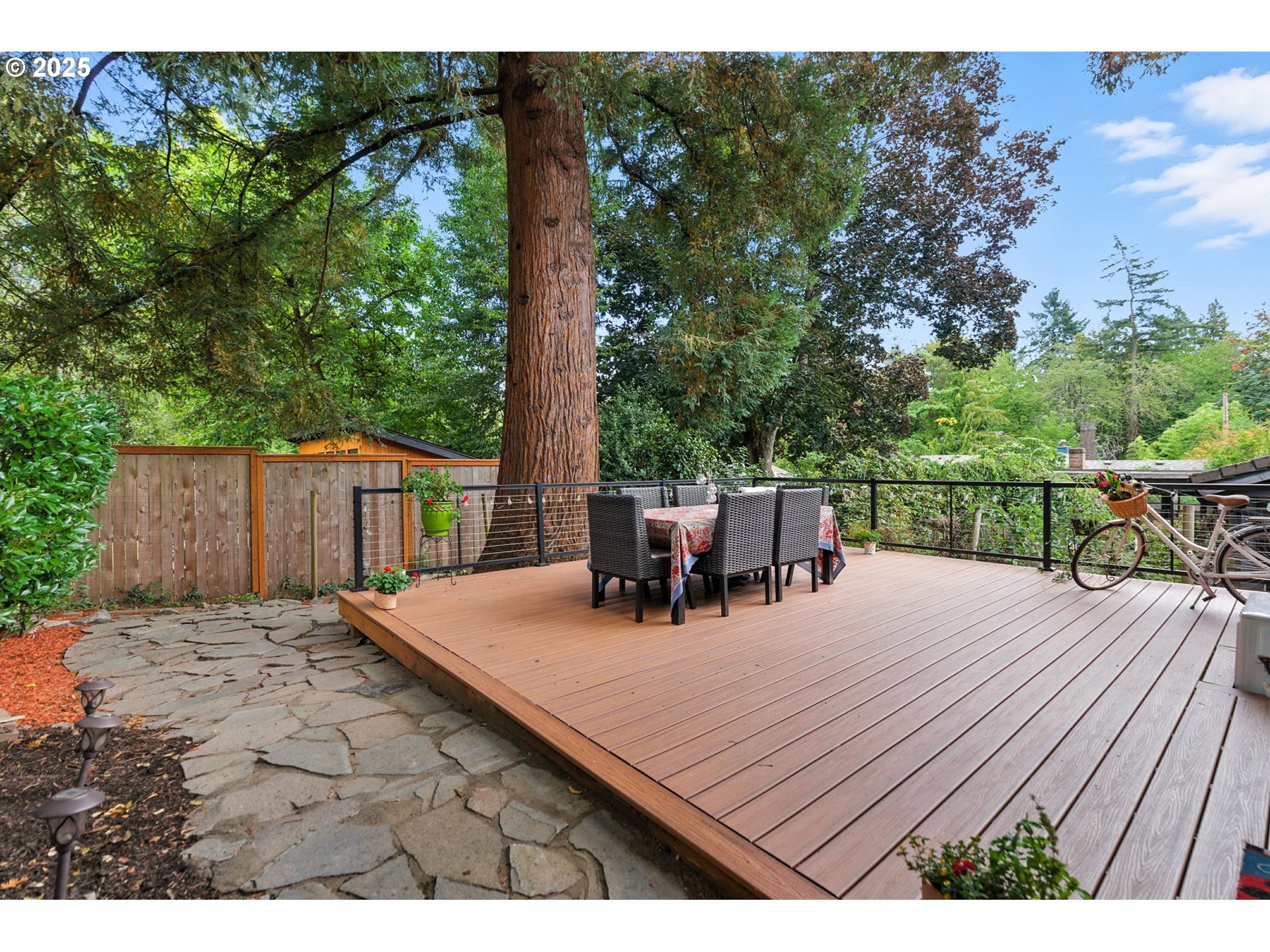 3307 Southwest Spring Garden Street Portland, OR 97219 - Photo 2 of 29 Gallery Image 2