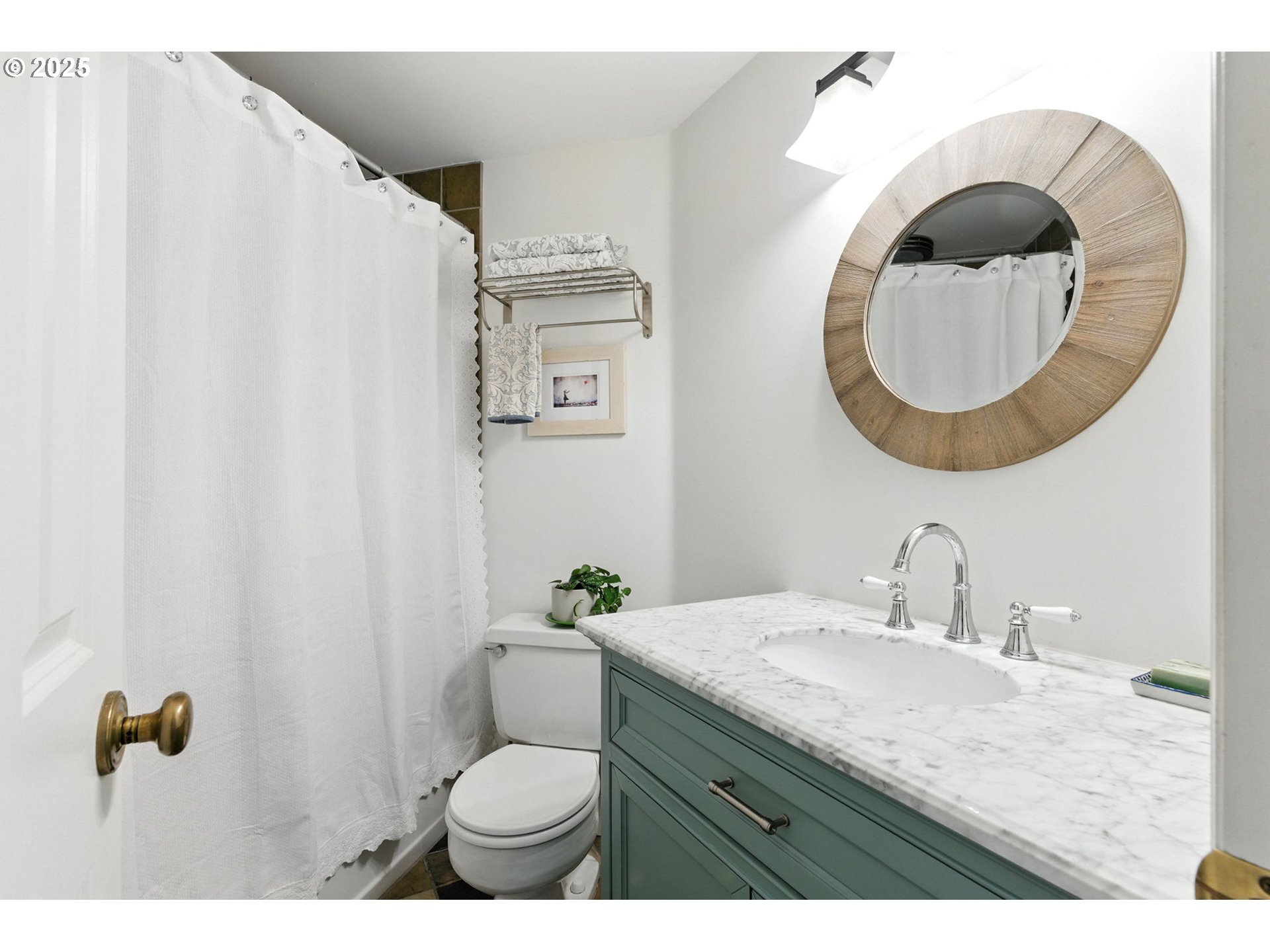 3307 Southwest Spring Garden Street Portland, OR 97219 - Photo 24 of 29 Gallery Image 24