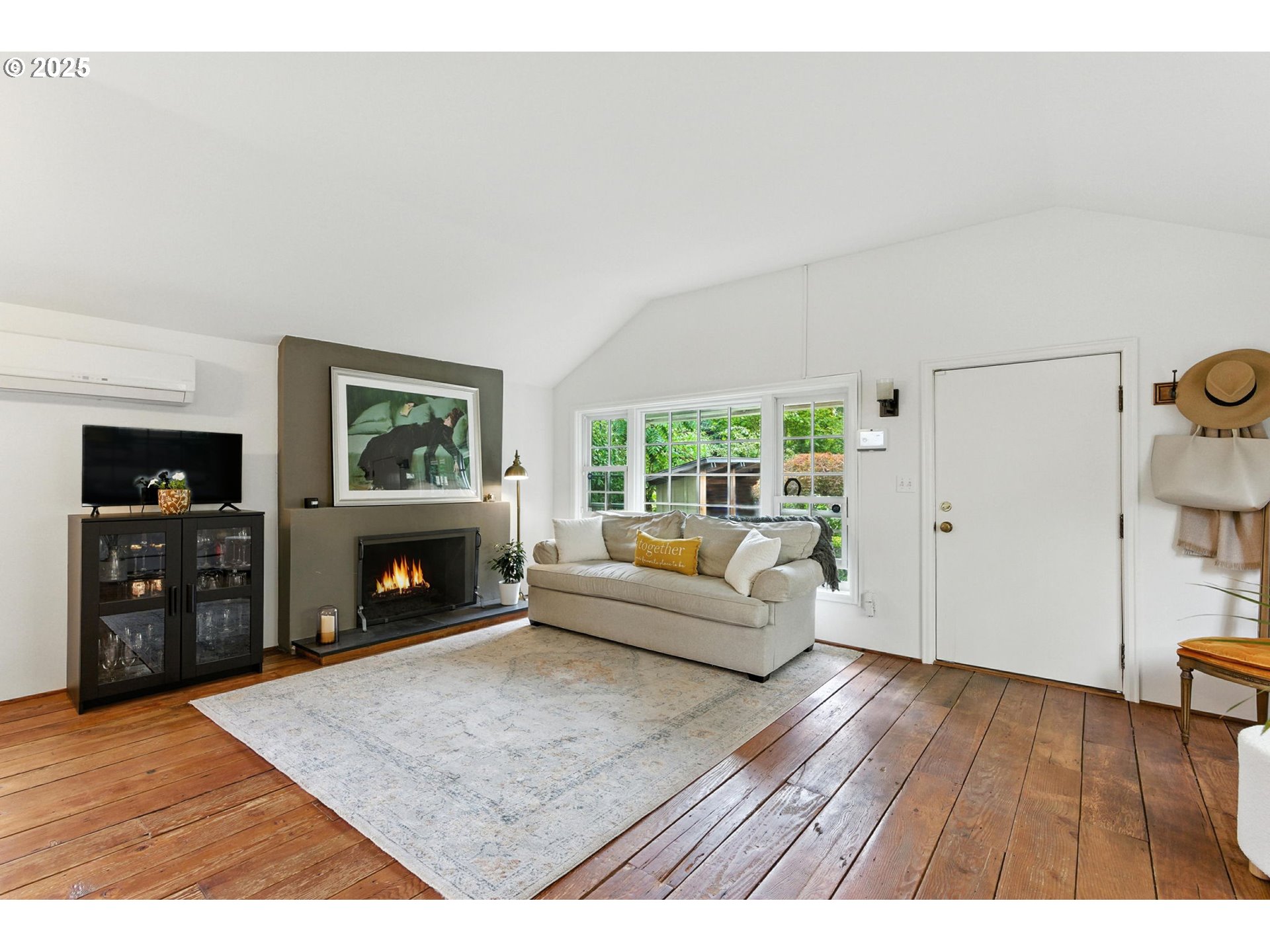 3307 Southwest Spring Garden Street Portland, OR 97219 - Photo 5 of 29 Gallery Image 5