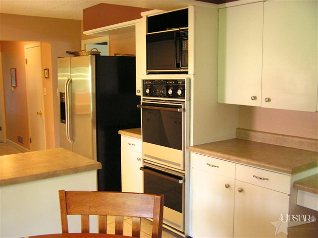 1702 South Hadley Road Fort Wayne, IN 46804 - Photo 13 of 25 Gallery Image 13