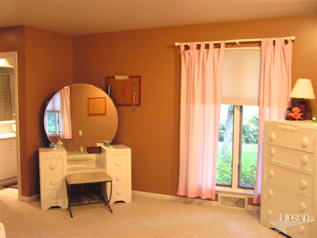 1702 South Hadley Road Fort Wayne, IN 46804 - Photo 18 of 25 Gallery Image 18