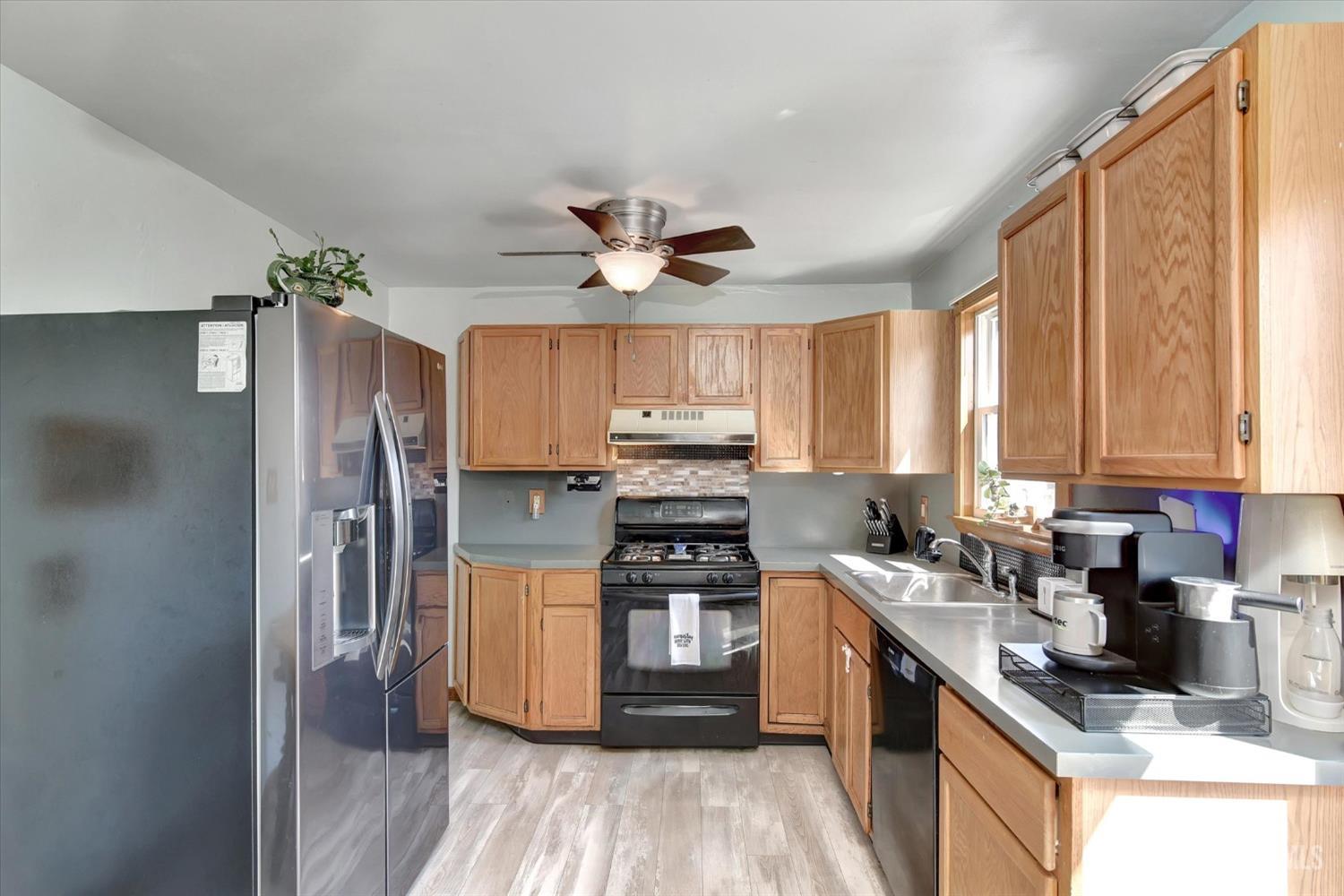 36 Piersoll Road Old Bridge, NJ 08857 - Photo 13 of 38 Gallery Image 13