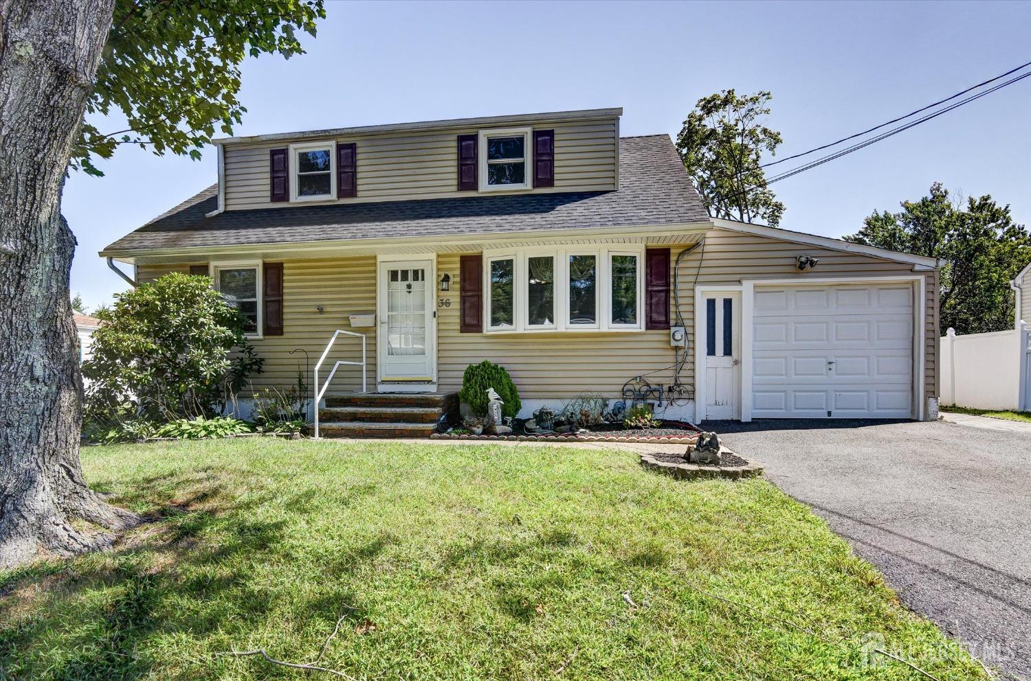 36 Piersoll Road Old Bridge, NJ 08857 - Photo 3 of 38 Gallery Image 3