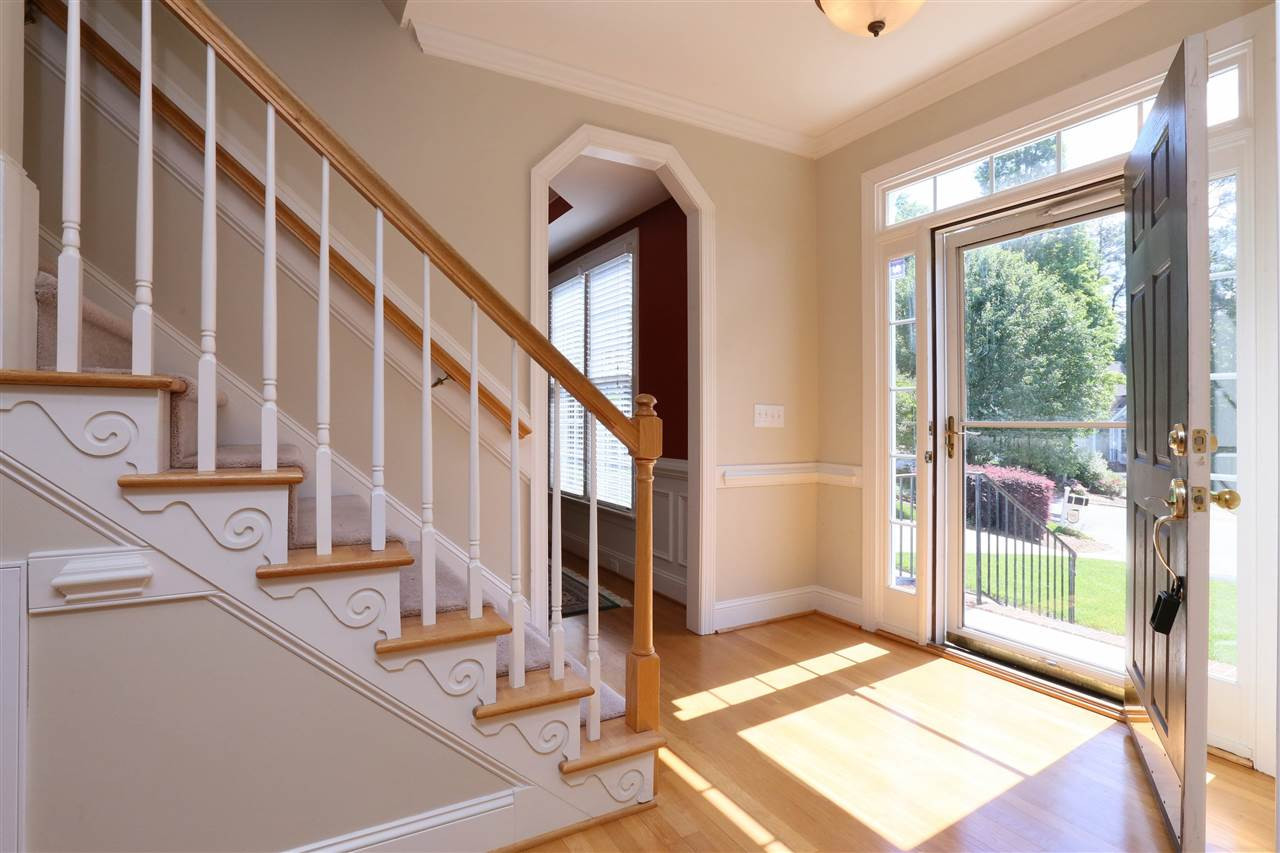 6729 Hammersmith Drive Raleigh, NC 27613 - Photo 2 of 21 Photo 2