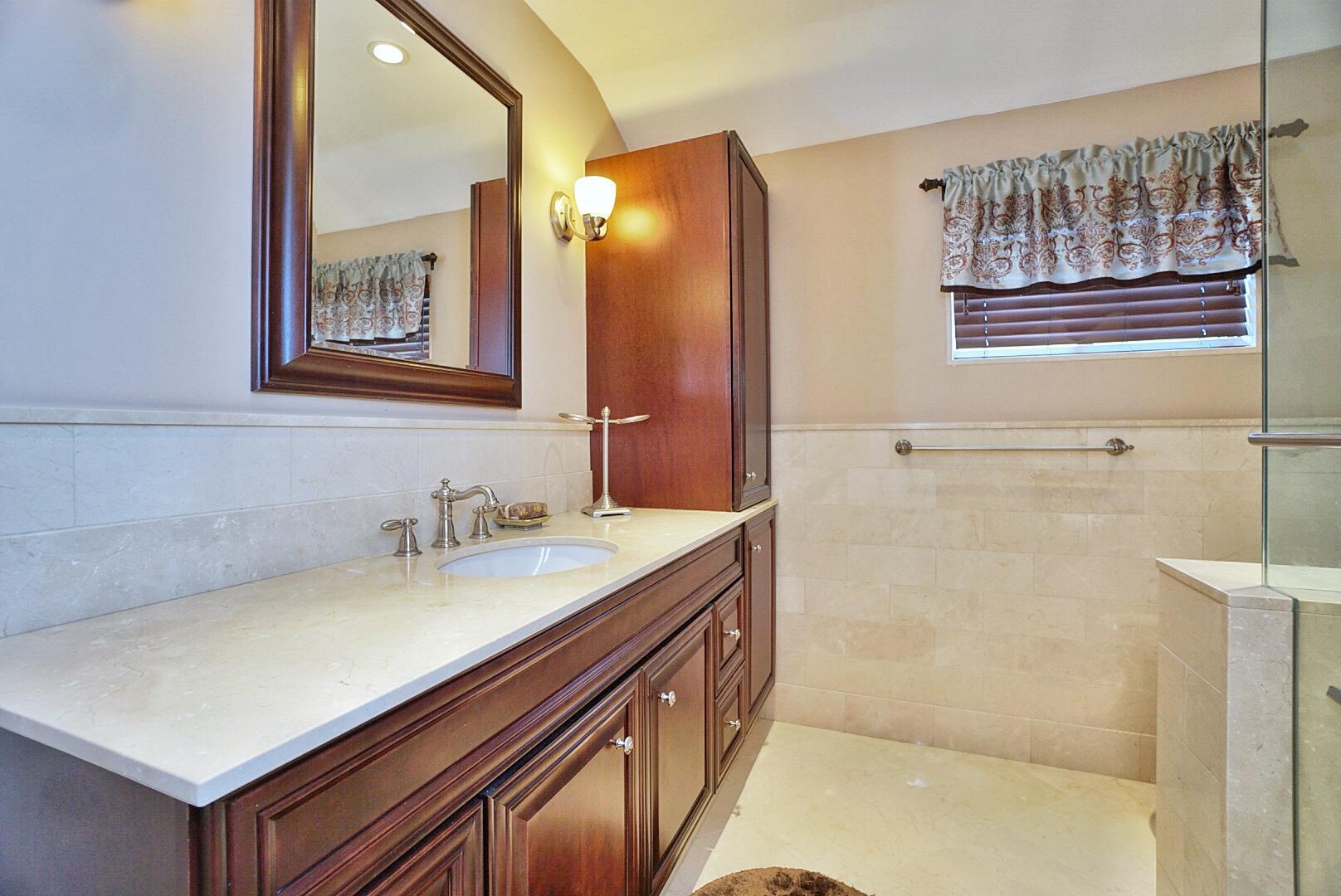 62 Seguine Loop Staten Island, NY 10309 - Photo 18 of 37 Photo Apr 27, 3 12 52 PM