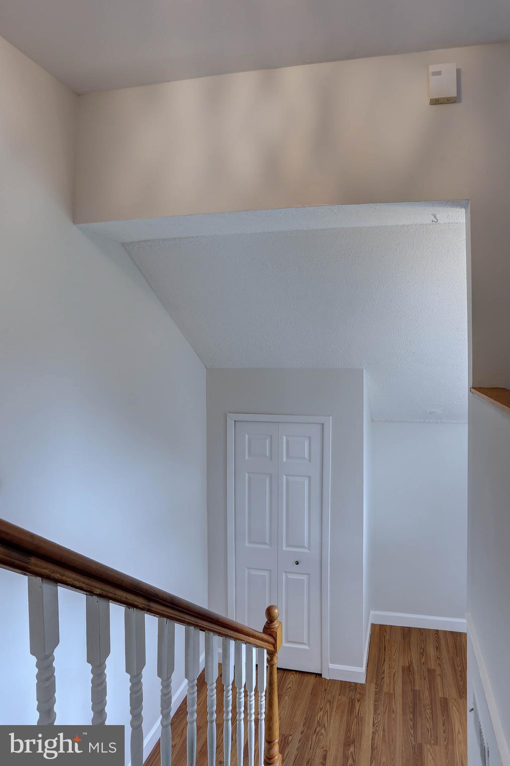 7148 Lasting Light Way Columbia, MD 21045 - Photo 12 of 43 Upper Level to Foyer