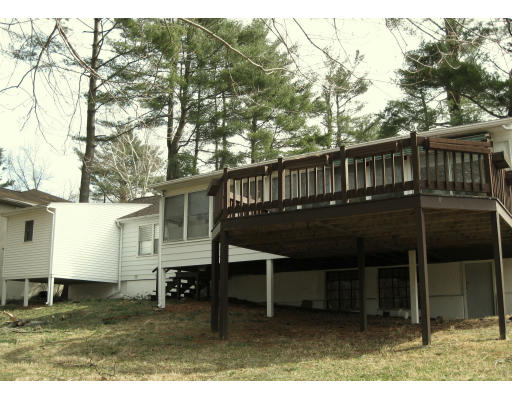 57 Kinnicutt Road Worcester, MA 01602 - Photo 3 of 9 Gallery Image 3