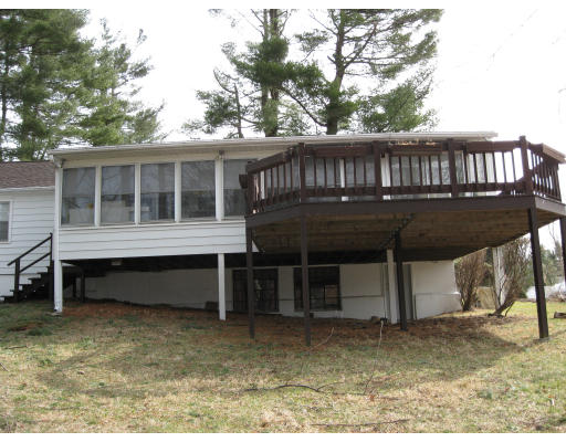 57 Kinnicutt Road Worcester, MA 01602 - Photo 4 of 9 Gallery Image 4