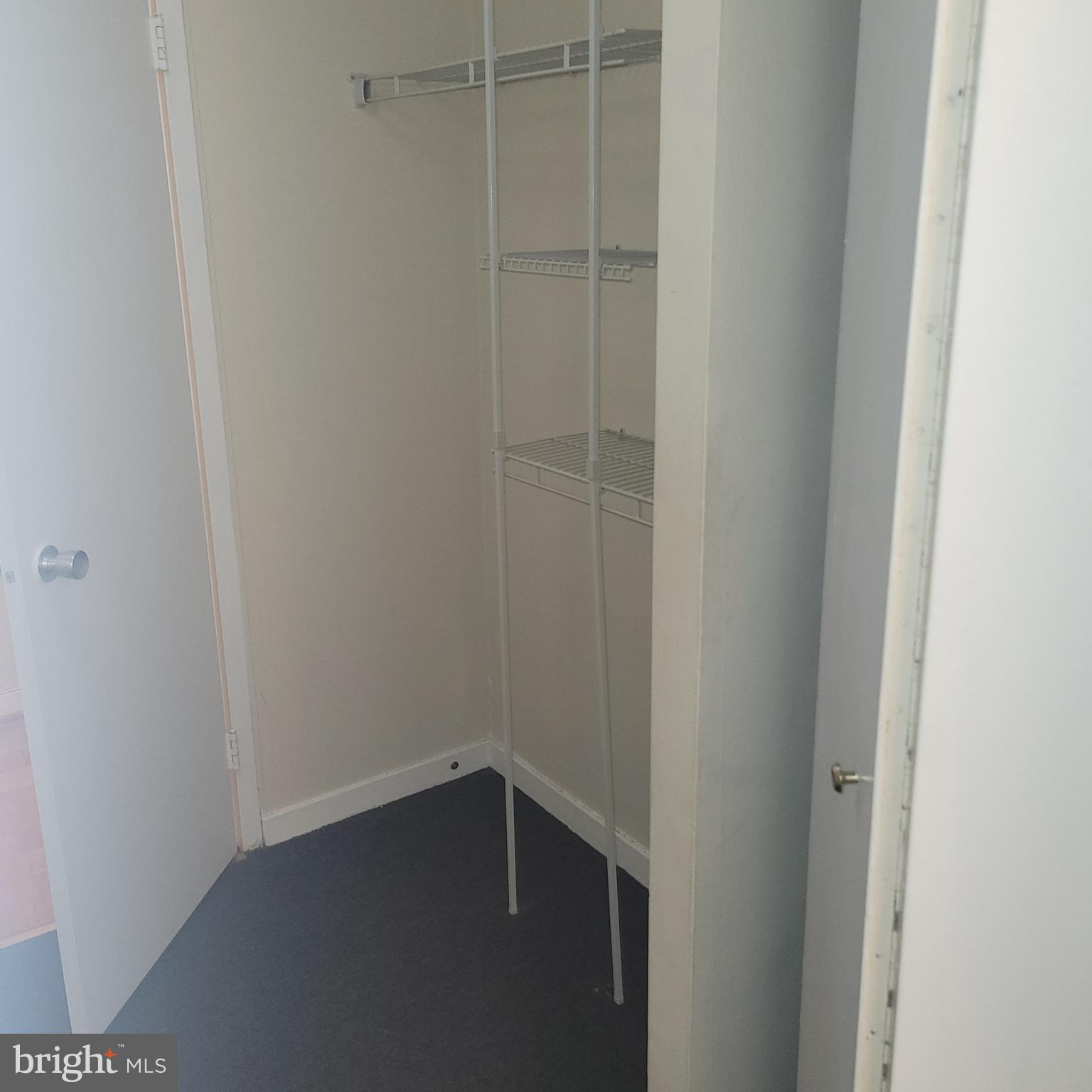 224-30 West Rittenhouse Square, Unit 1403 Philadelphia, PA 19103 - Photo 14 of 24 Dressing Room