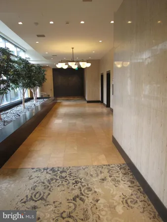 $1,425 | 224-30 West Rittenhouse Square, Unit 1403, Philadelphia, PA 19103