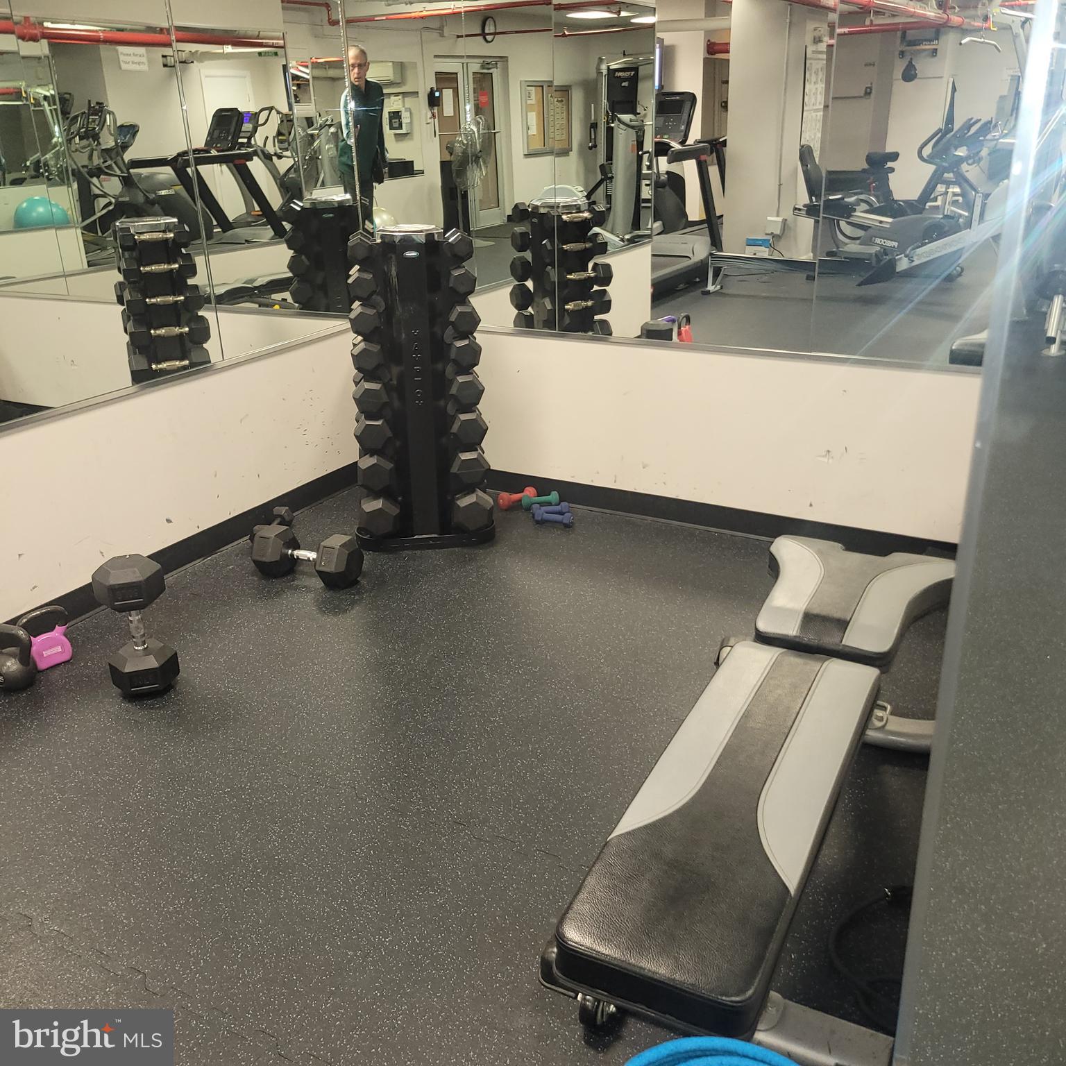 224-30 West Rittenhouse Square, Unit 1403 Philadelphia, PA 19103 - Photo 21 of 24 Gym