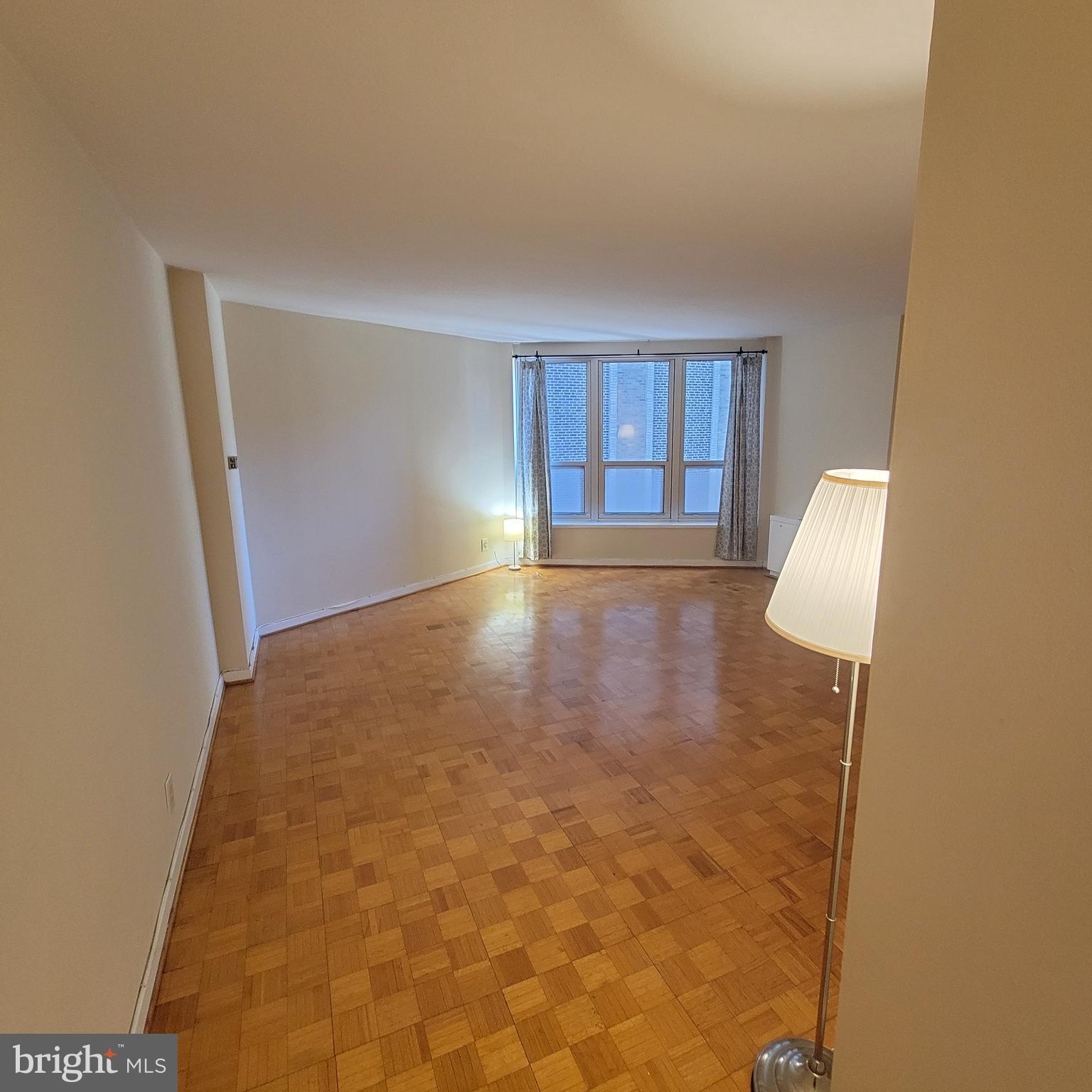 224-30 West Rittenhouse Square, Unit 1403 Philadelphia, PA 19103 - Photo 6 of 24 Great Room