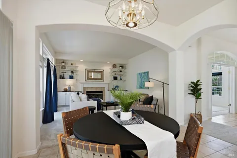 $910,000 | 366 Breeden Street, Santa Rosa, CA 95409