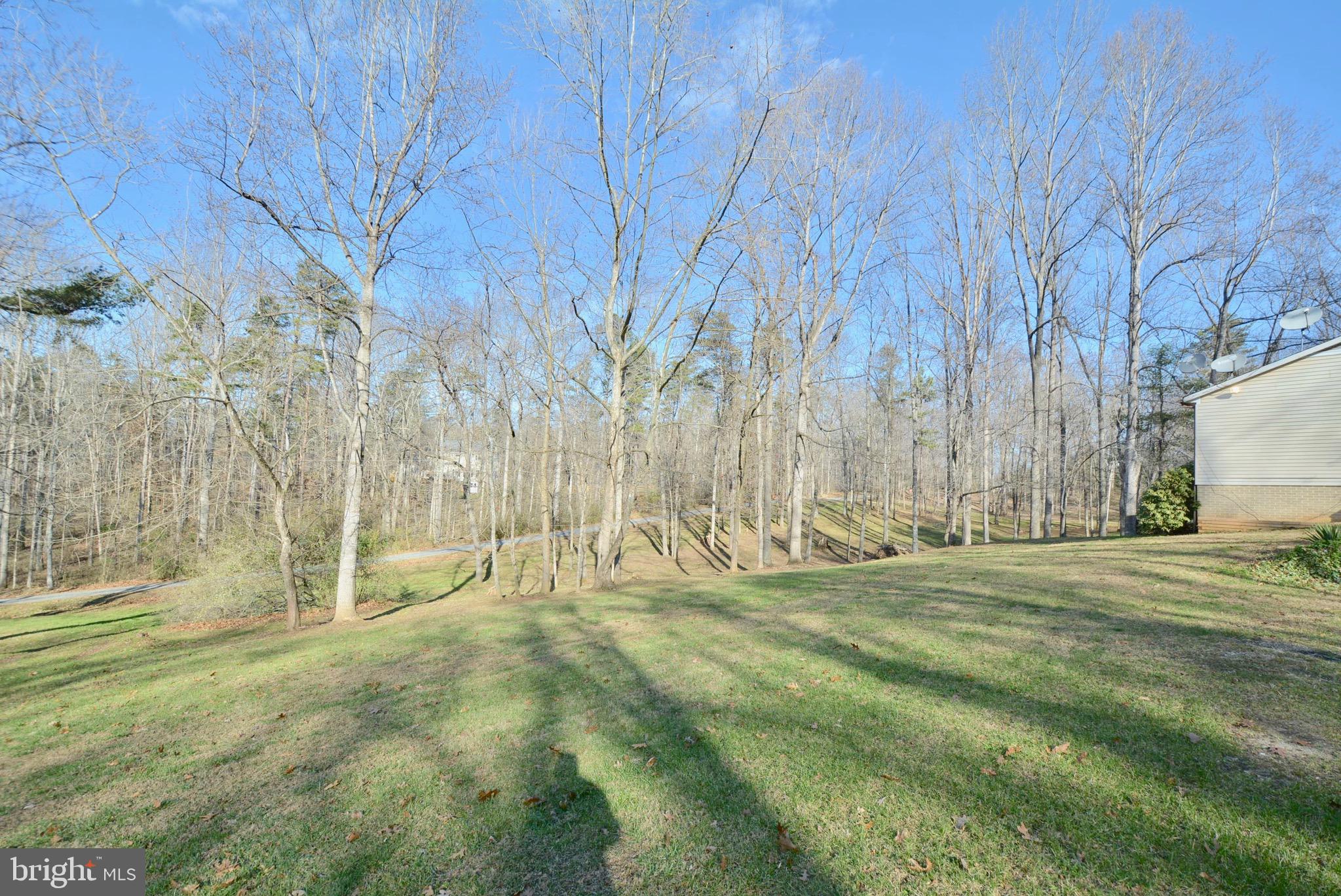 5576 Keyser Road Hume, VA 22639 - Photo 3 of 46 Gallery Image 3
