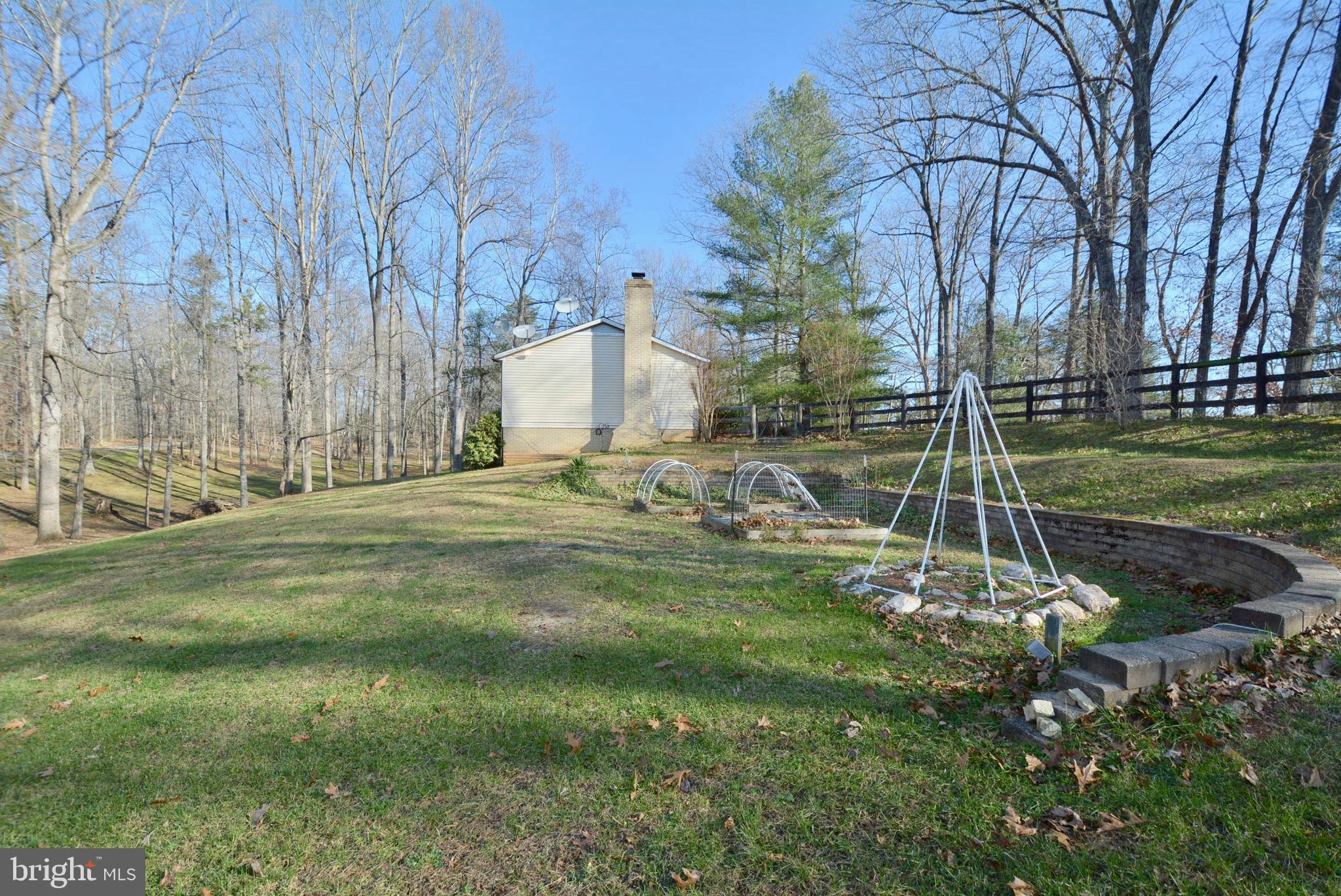 5576 Keyser Road Hume, VA 22639 - Photo 5 of 46 Gallery Image 5