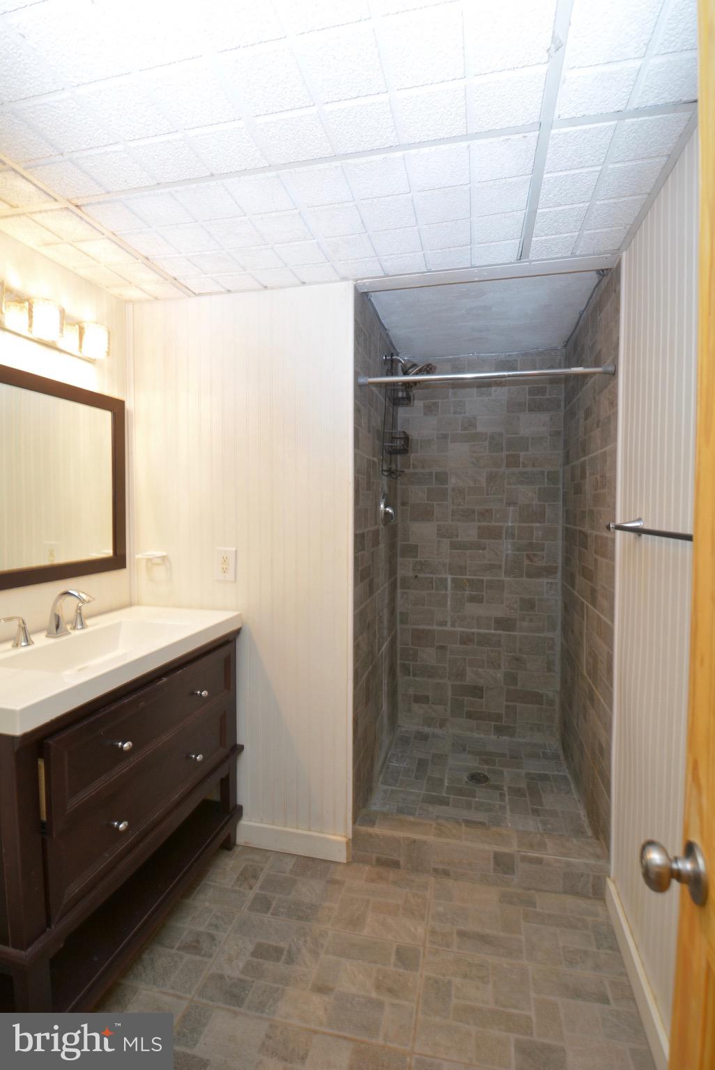5576 Keyser Road Hume, VA 22639 - Photo 43 of 46 Gallery Image 43