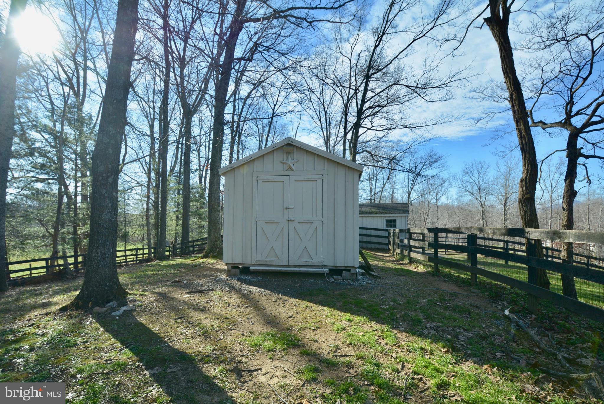 5576 Keyser Road Hume, VA 22639 - Photo 10 of 46 Gallery Image 10