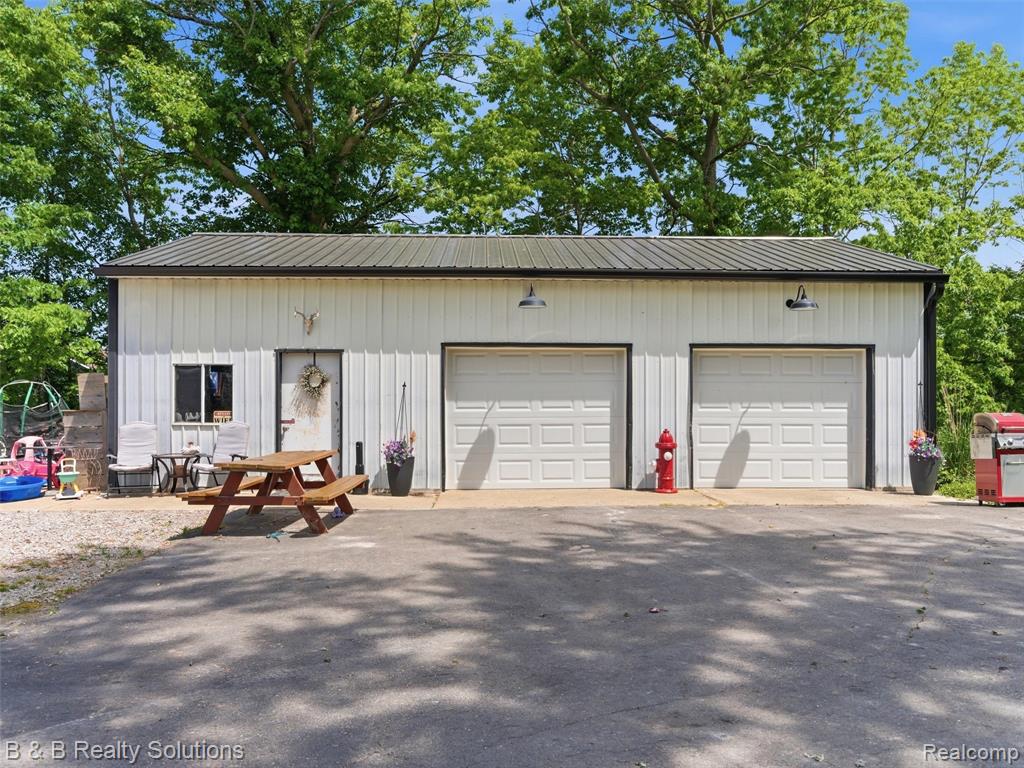 60455 Bates Road New Haven, MI 48048 - Photo 26 of 58