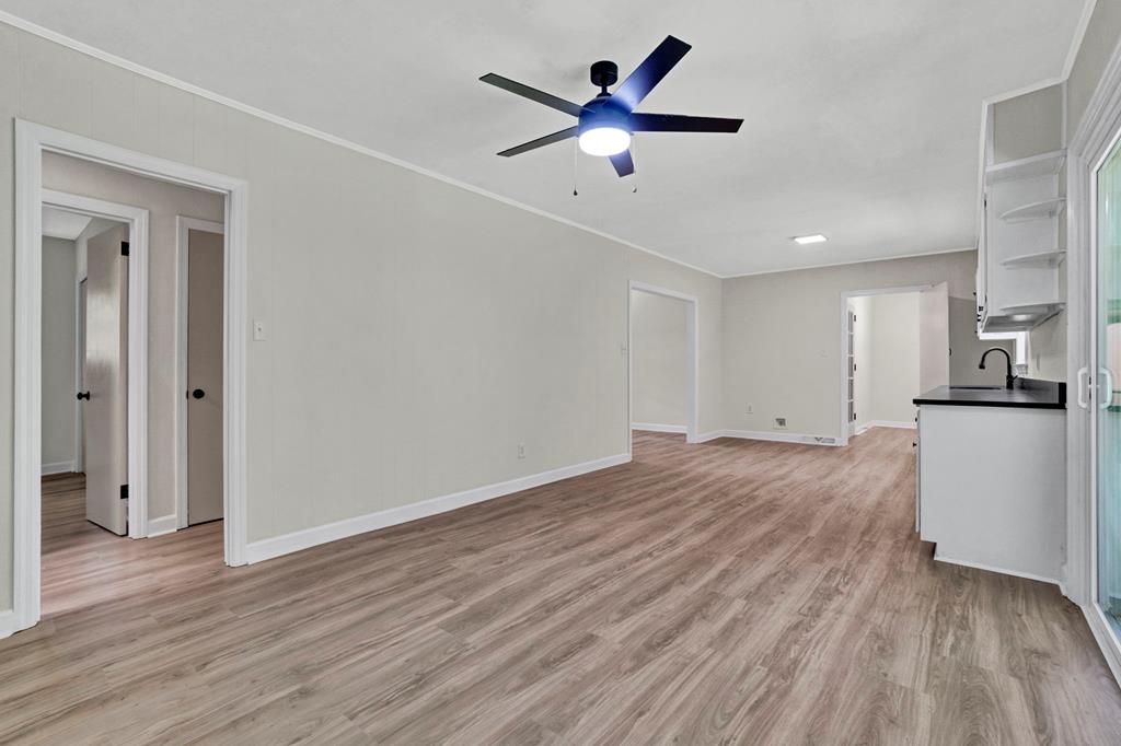 121 Valley Road Greenwood, SC 29646 - Photo 27 of 46 Gallery Image 27