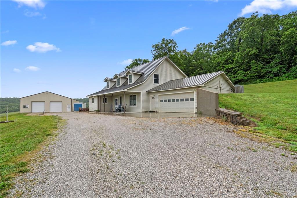 1533 North 700 Road Baldwin City, KS 66006 - Photo 2 of 37