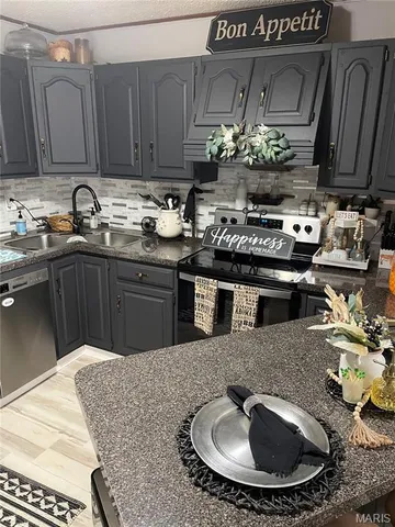 $238,000 | 519 North Elm Street, Pacific, MO 63069