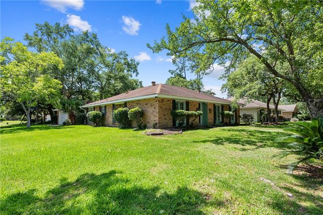 507 Cross Gates Boulevard Slidell, LA 70461 - Photo 2 of 12