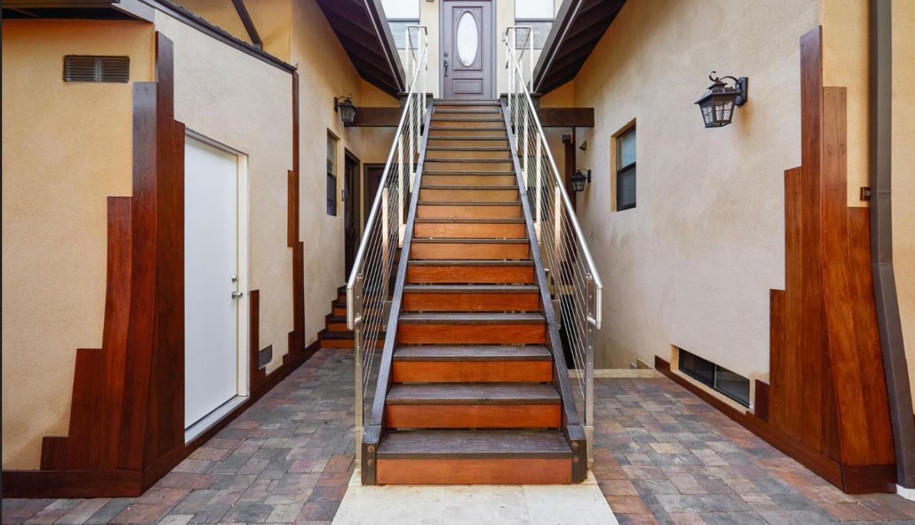 251 Middlefield Road Palo Alto, CA 94301 - Photo 57 of 76 a view of an entryway