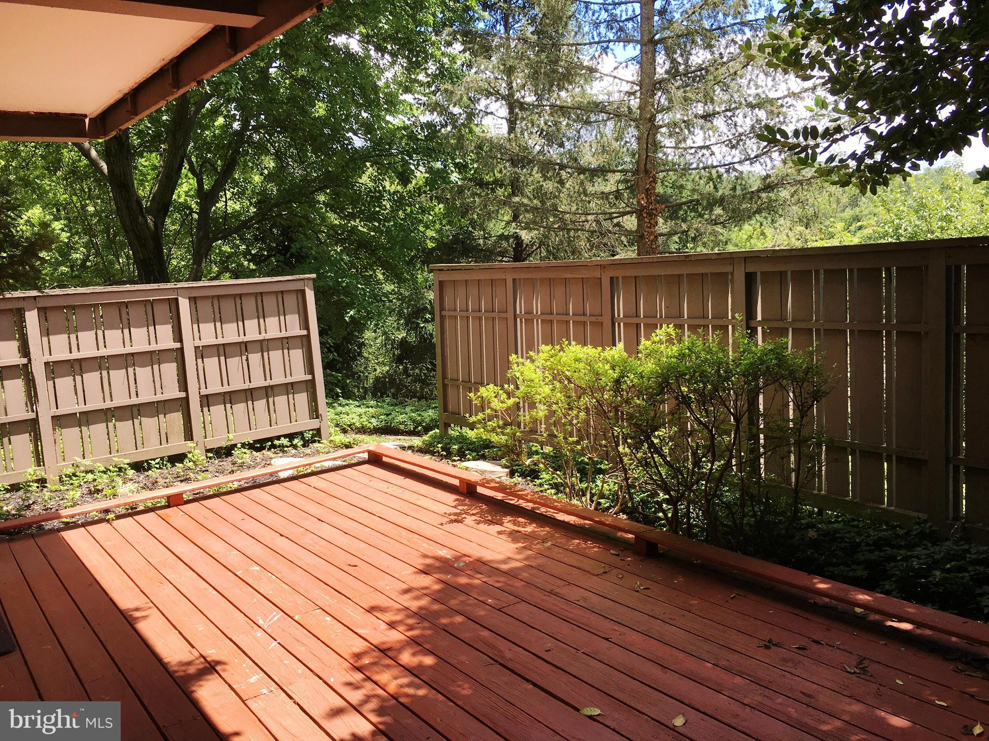 102 Cross Keys Road, Unit R102A Baltimore, MD 21210 - Photo 4 of 21 Exterior (Rear)