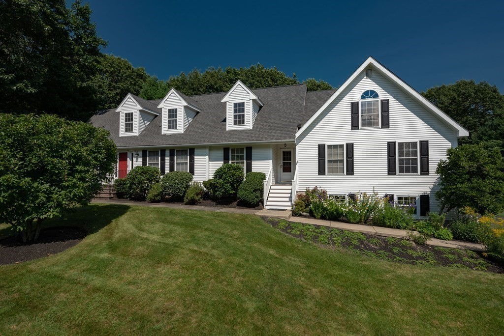 75 York Brook Road Canton, MA 02021 - Photo 6 of 37 Gallery Image 6