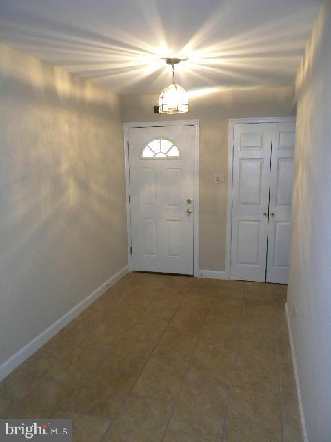 8717 Graystone Lane Laurel, MD 20708 - Photo 6 of 16 Entry Way