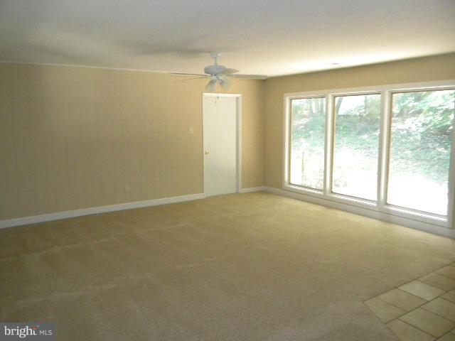 8717 Graystone Lane Laurel, MD 20708 - Photo 7 of 16 Family Room
