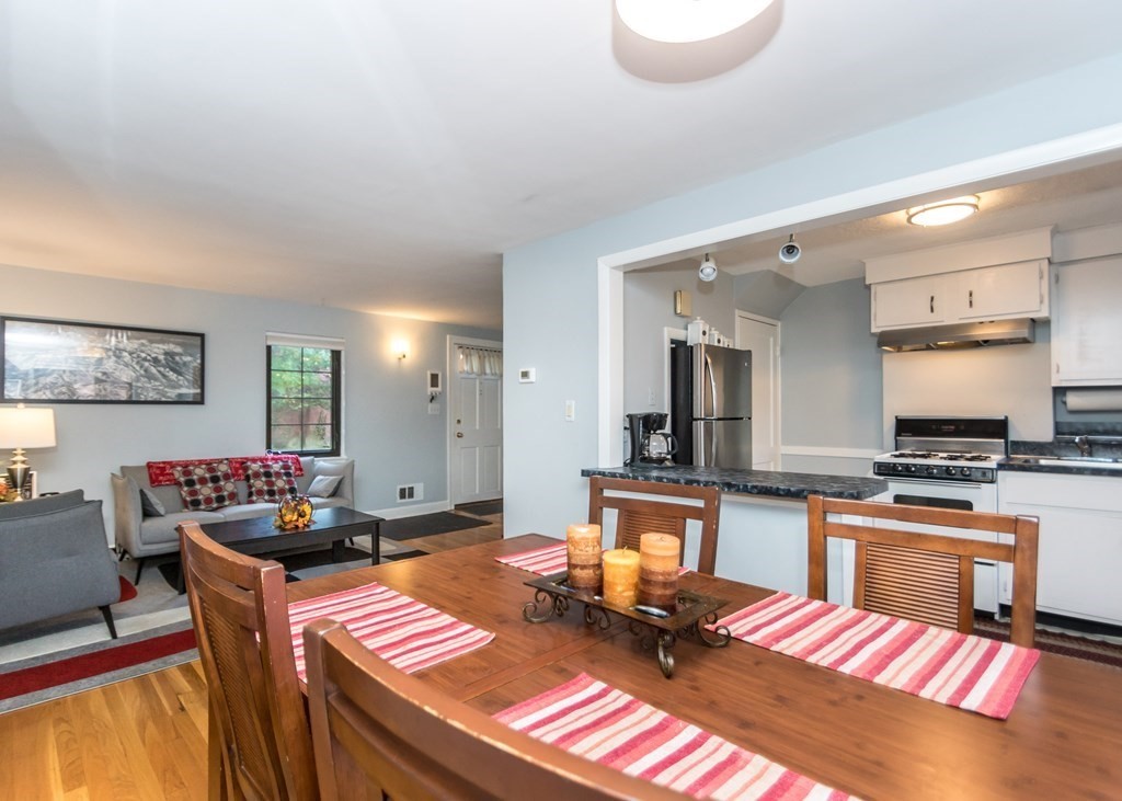 9 Pierce Road, Unit 9 Watertown, MA 02472 - Photo 3 of 28 Gallery Image 3