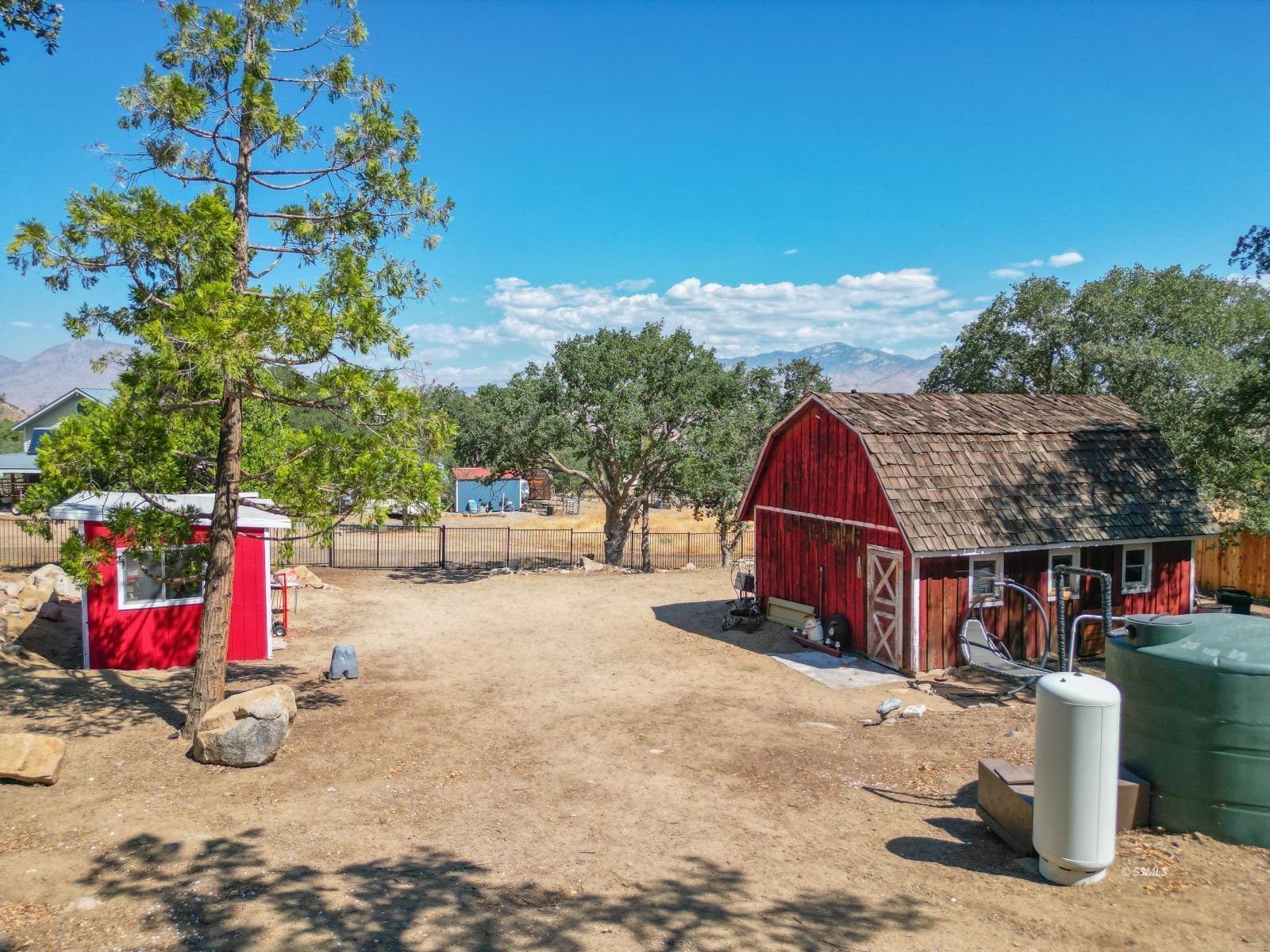 3609 Cook Peak Road Mountain Mesa, CA 93240 - Photo 8 of 50