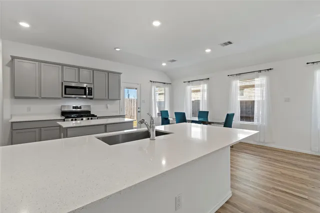 $329,000 | 4818 Penton Meadow Lane, Rosharon, TX 77583