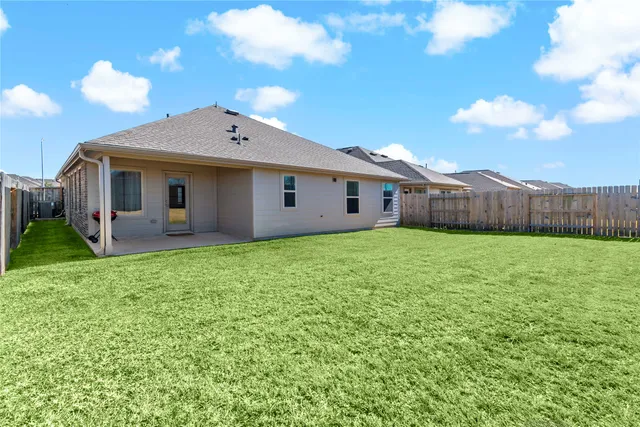 $329,000 | 4818 Penton Meadow Lane, Rosharon, TX 77583