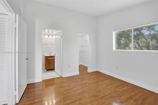 $2,350 | 400 Palm Circle West, Unit 306, Pembroke Pines, FL 33025