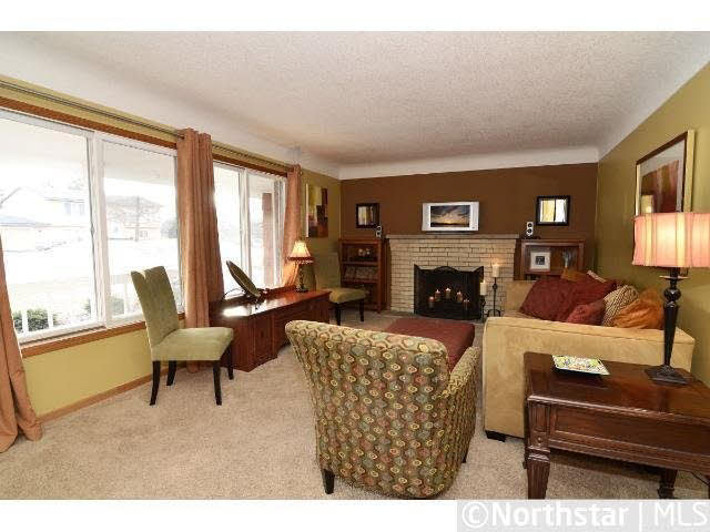 3809 Vandan Road Minnetonka, MN 55345 - Photo 4 of 17 Gallery Image 4