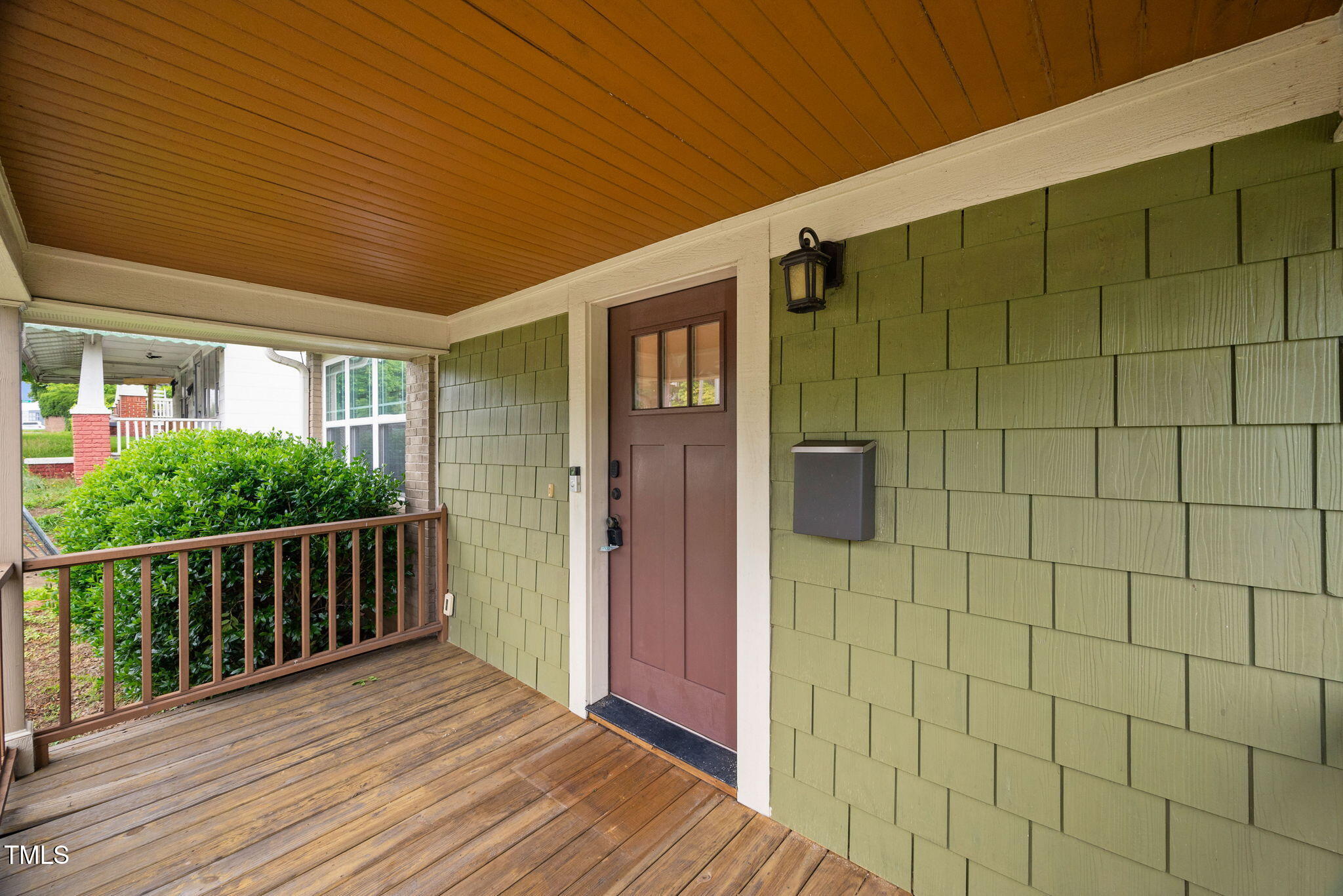 325 Martin Luther King Jr Boulevard Raleigh, NC 27601 - Photo 3 of 32 a view of a porch