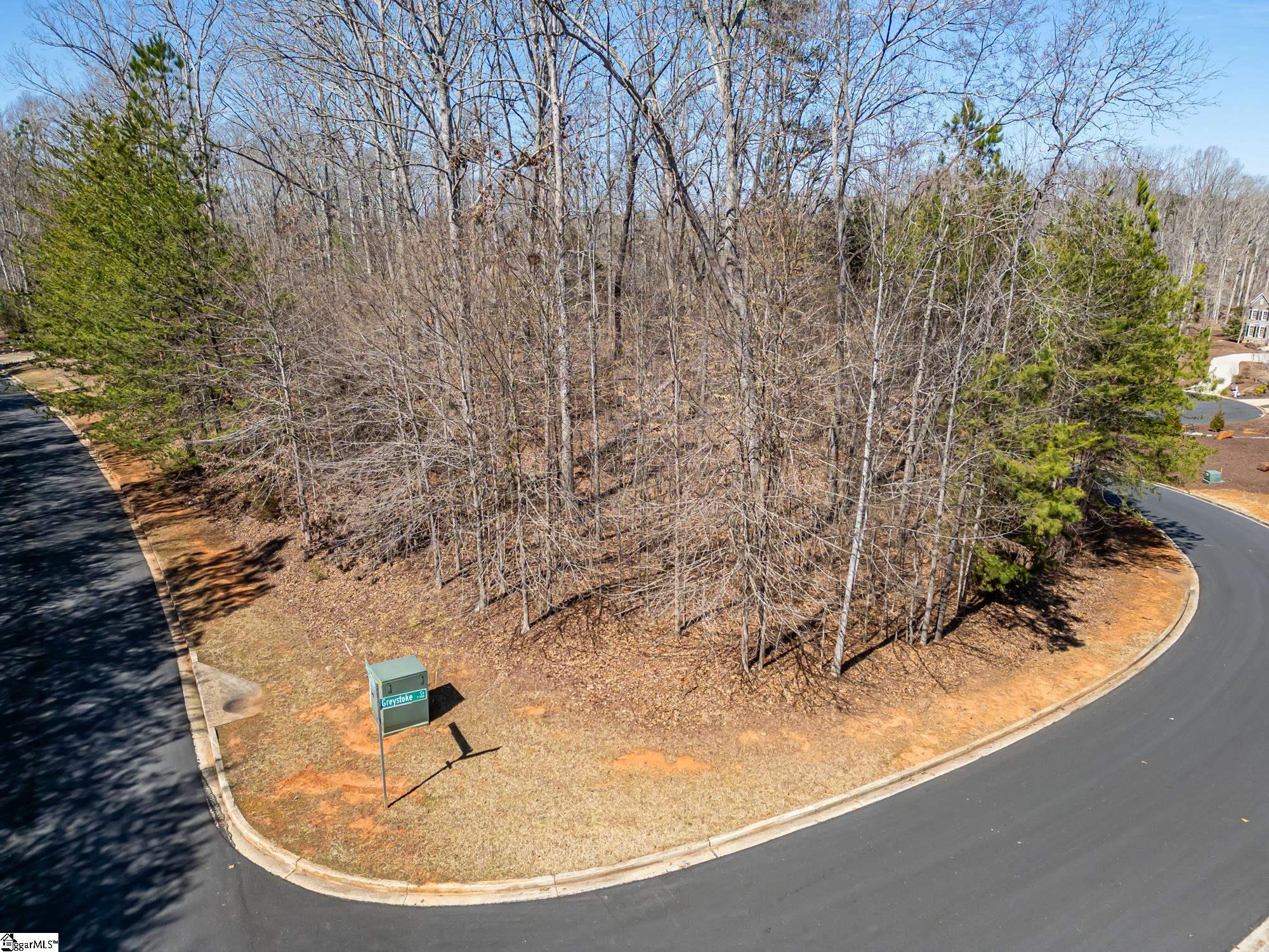East Grand Overlook Drive Seneca, SC 29678 - Photo 7 of 8