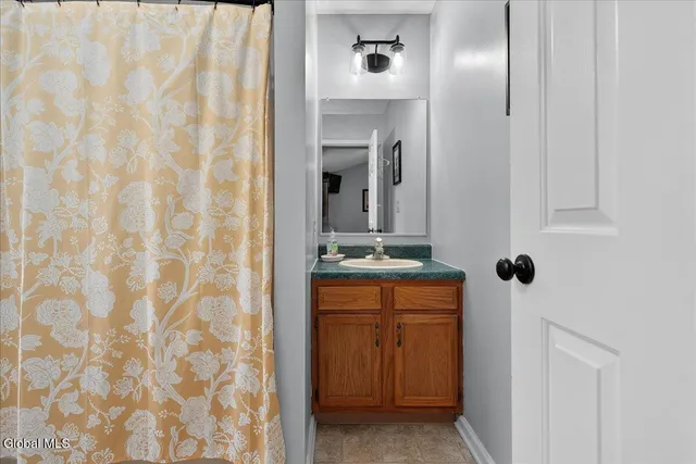 $545,000 | 712 Adams Circle, Ballston Spa, NY 12020