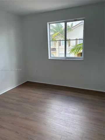 $2,800 | 8842 West Flagler Street, Unit 208, Miami, FL 33174