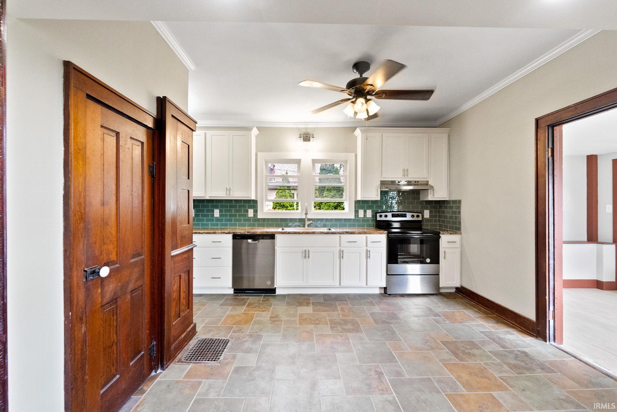 201 East Calhoun Street Claypool, IN 46510 - Photo 4 of 26