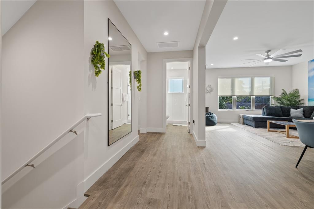 623 Petit Way Largo, FL 33770 - Photo 12 of 54